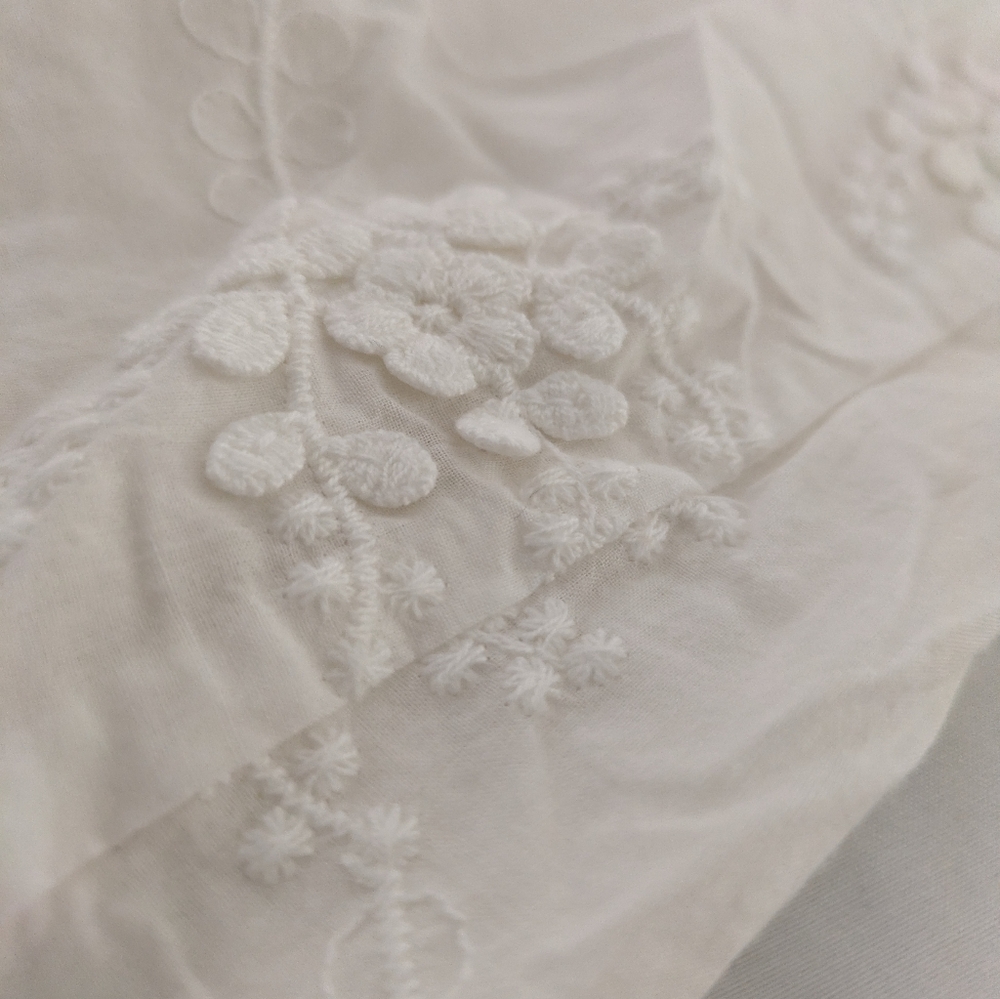 🆕 NWOT embroidered white Guideboat midi dress - Picture 2 of 16